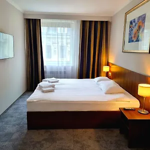 Hotel Hit