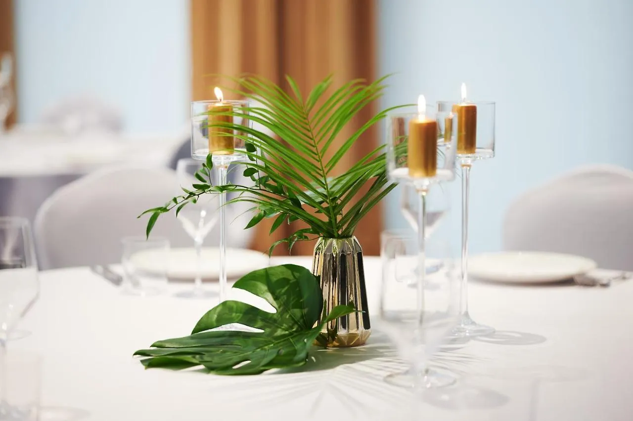Stay Inn Hotel Warszawa 4*, Warsaw